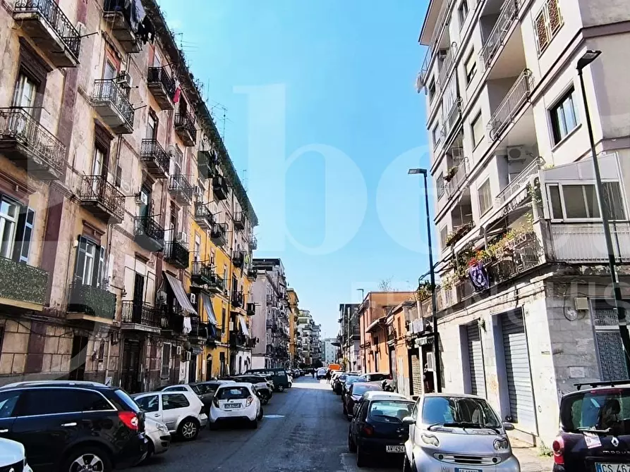 Immagine 10 di Appartamento in vendita  in Via Generale Raffaele Carrascosa a Napoli