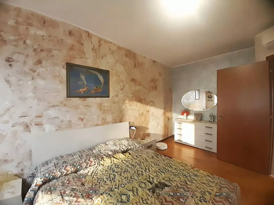 Immagine 6 di Appartamento in vendita  in Via NAPOLI, SC a Legnano