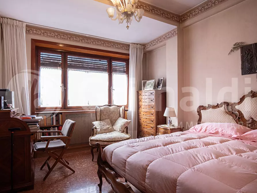 Immagine 21 di Appartamento in vendita  in Via Satolli, 45 a Roma