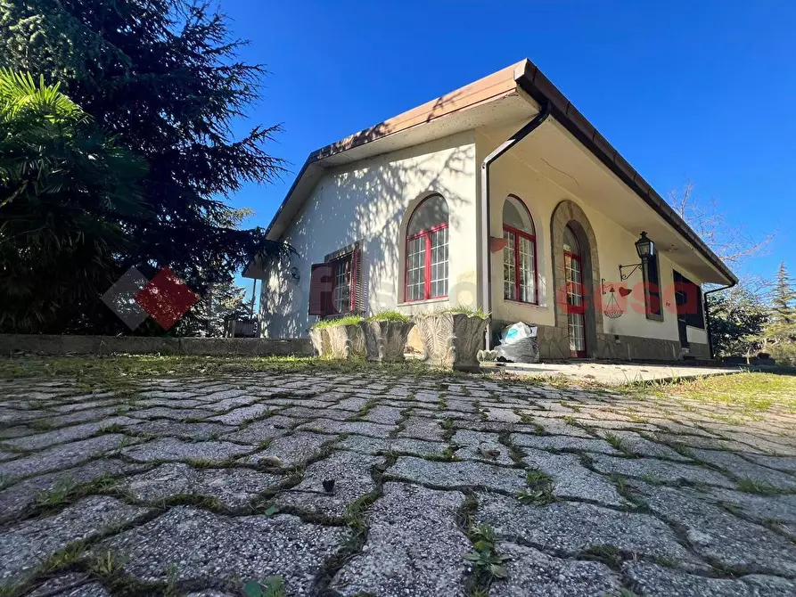 Immagine 1 di Villa in vendita  in Via COSTA DELLA GAVETA, 114 a Potenza