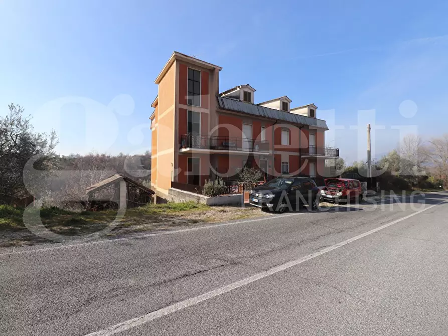 Immagine 1 di Attico in vendita  in Via case campoli, 3 a Campoli Appennino