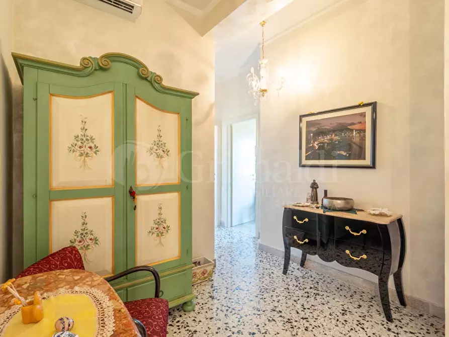 Immagine 5 di Appartamento in vendita  in Piazza Umberto I Vico Dolfi, 0 a Avola