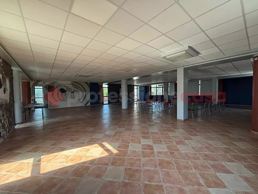 Immagine 3 di Negozio in affitto  in Via Anticolana, 2 a Anagni