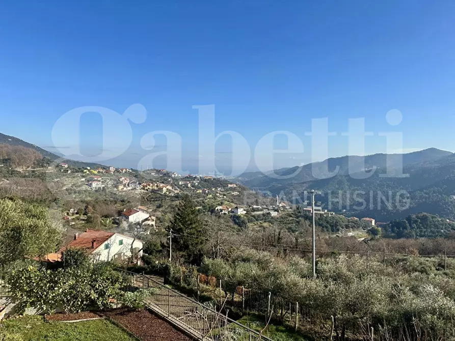 Immagine 1 di Terratetto in vendita  in Via Contrada a Vado Ligure