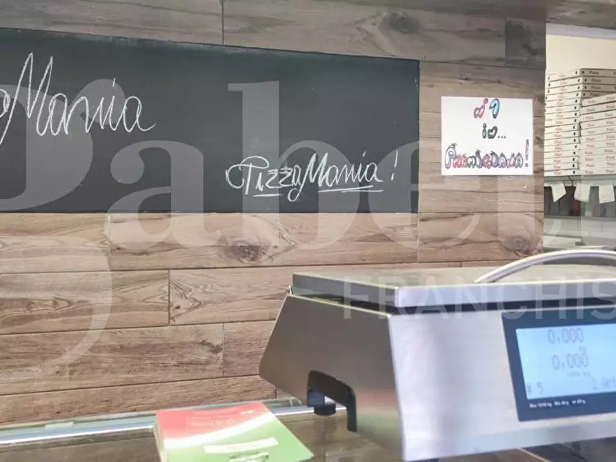 Immagine 19 di Bar / Ristorante in vendita  in Via Antonio Silvani, 37/39 a Roma