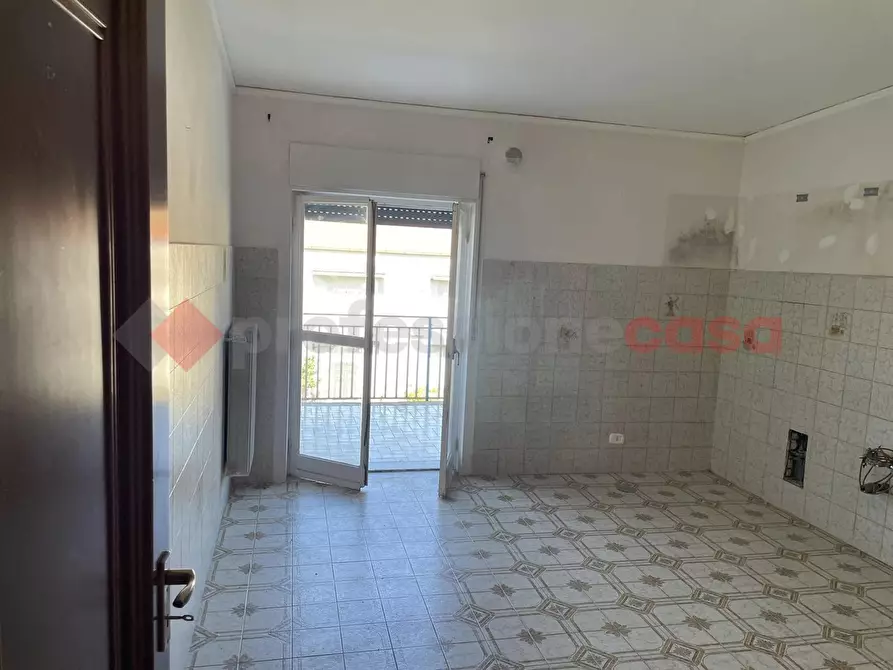 Immagine 20 di Appartamento in affitto  in Viale Italia, 34 a Vitulazio