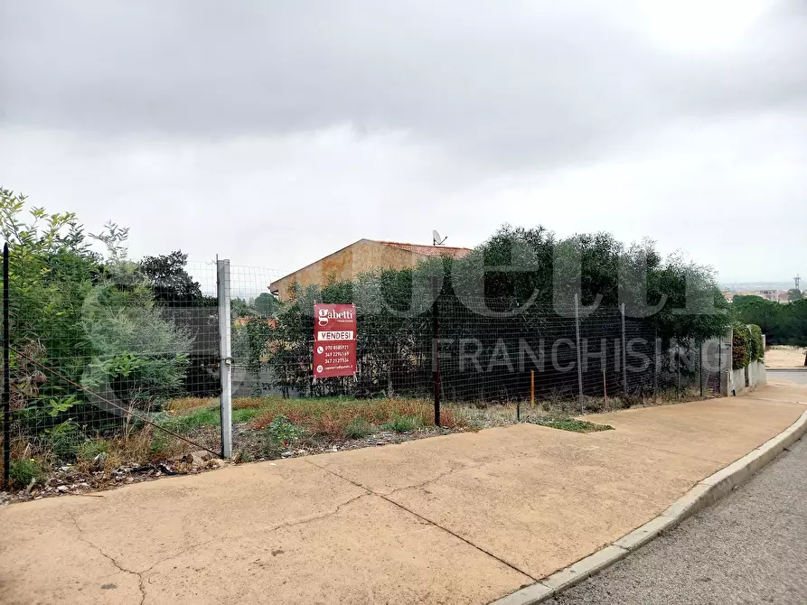Immagine 2 di Terreno residenziale in vendita  in Via Del Parco, snc a Capoterra