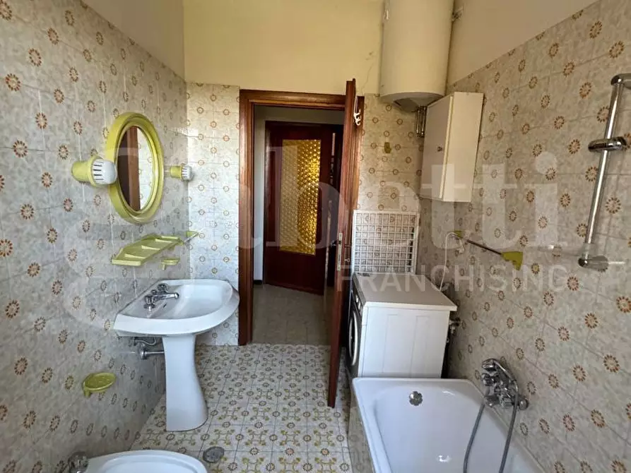Immagine 29 di Villa in vendita  in LocalitÃ  leonini, snc a Torricella In Sabina