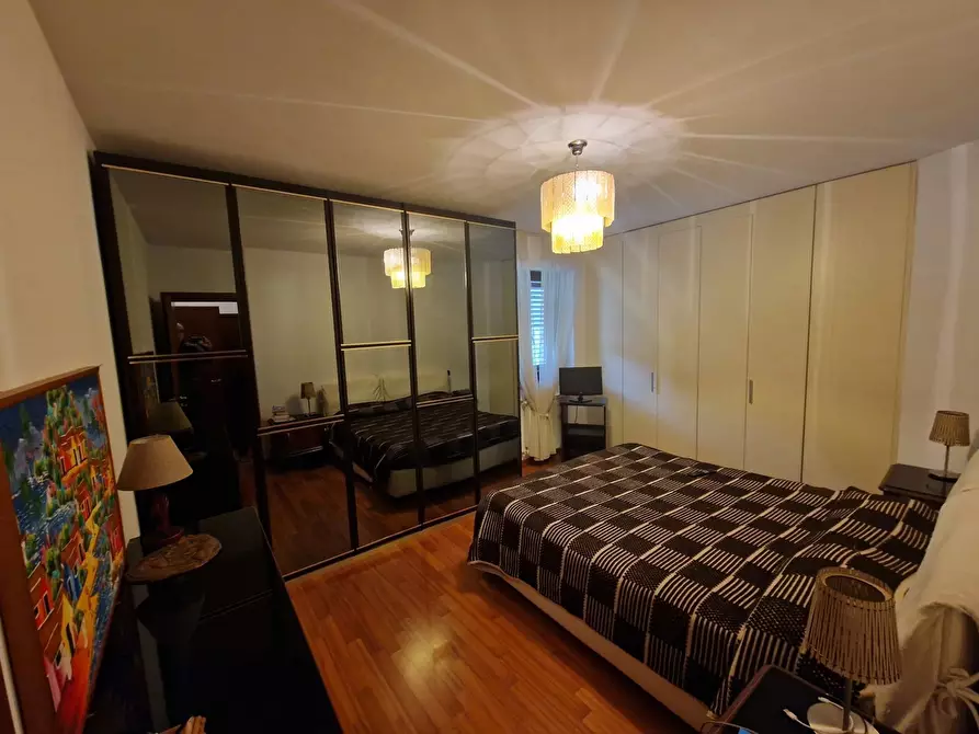 Immagine 16 di Appartamento in vendita  in Via Nuova Panoramica dello Stretto, 582 a Messina