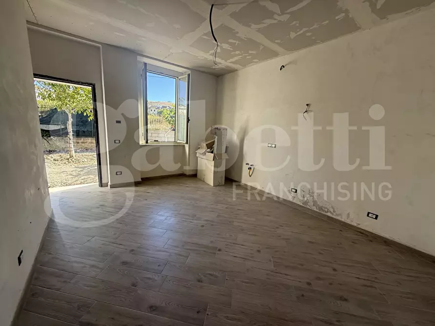 Immagine 20 di Casa indipendente in vendita  in Viale MAGNA GRECIA, 128/B a Catanzaro