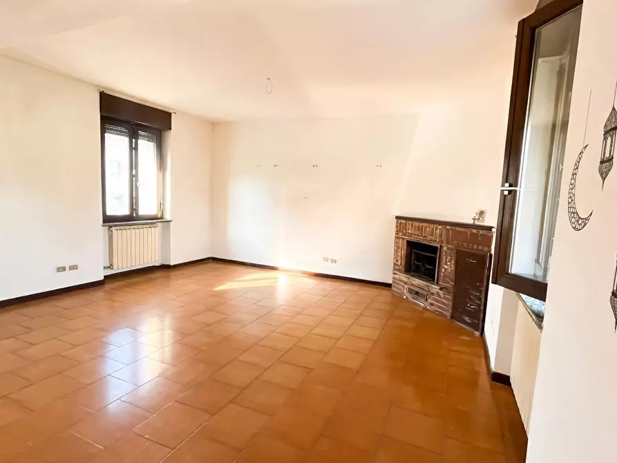 Immagine 13 di Palazzo in vendita  in Via Alessandria, snc a Legnano