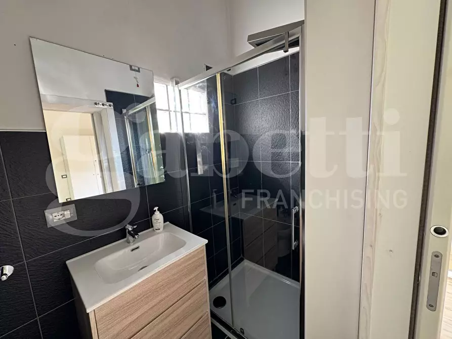 Immagine 40 di Appartamento in vendita  in Via di Valesio, 84 a Lecce