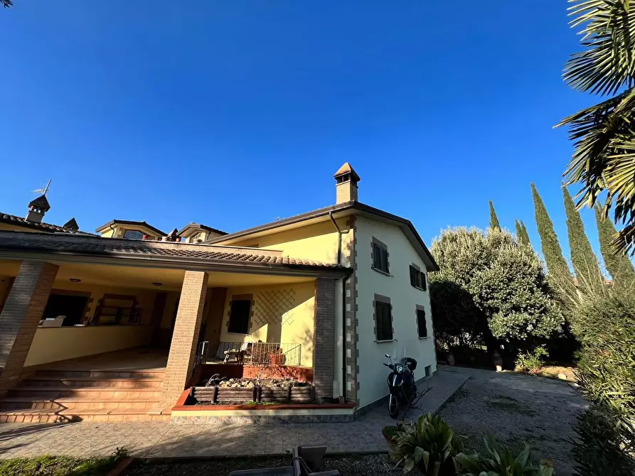 Immagine 1 di Casa bifamiliare in vendita  in Via malanotte a Perugia