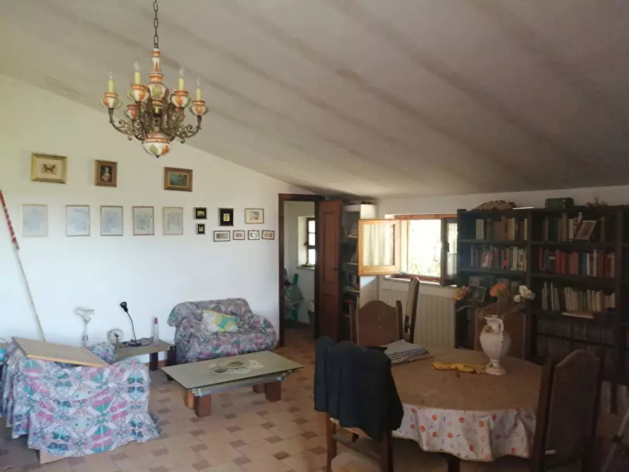 Immagine 12 di Villa in vendita  in Via Boccioni, 3 a Sezze