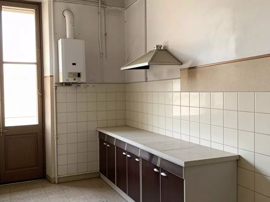Immagine 10 di Appartamento in vendita  in Via Giambellino a Milano