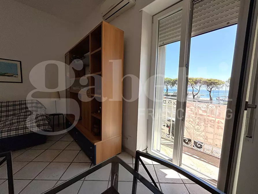 Immagine 5 di Appartamento in vendita  in Vico San Luigi, 15 a Gaeta