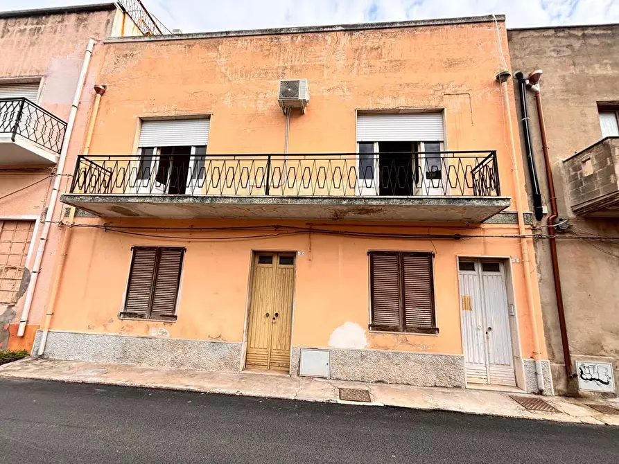 Immagine 1 di Appartamento in vendita  in Via Rovereto, 5 a Sant'antioco