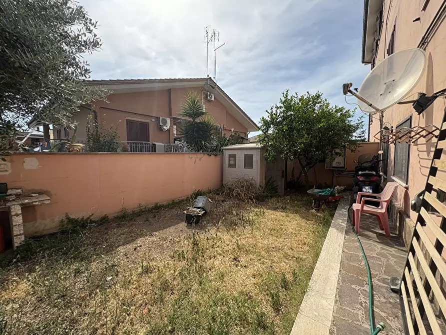 Immagine 4 di Appartamento in vendita  in Via CARLO ALBIZZATI, 509 a Roma