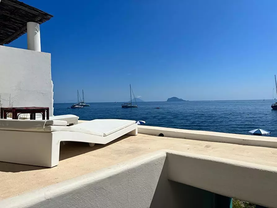 Immagine 12 di Casa indipendente in vendita  in Via Umberto I, 1 a Santa Marina Salina