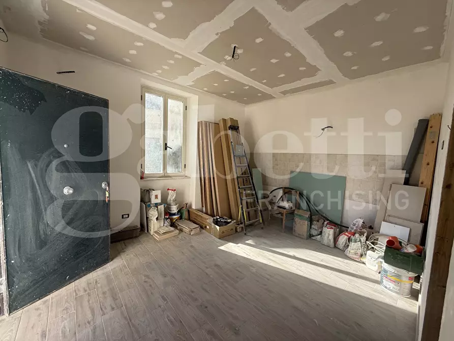 Immagine 8 di Casa indipendente in vendita  in Viale MAGNA GRECIA, 128/B a Catanzaro