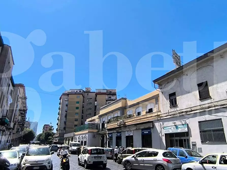 Immagine 32 di Appartamento in vendita  in Via Sant' Attanasio a Napoli