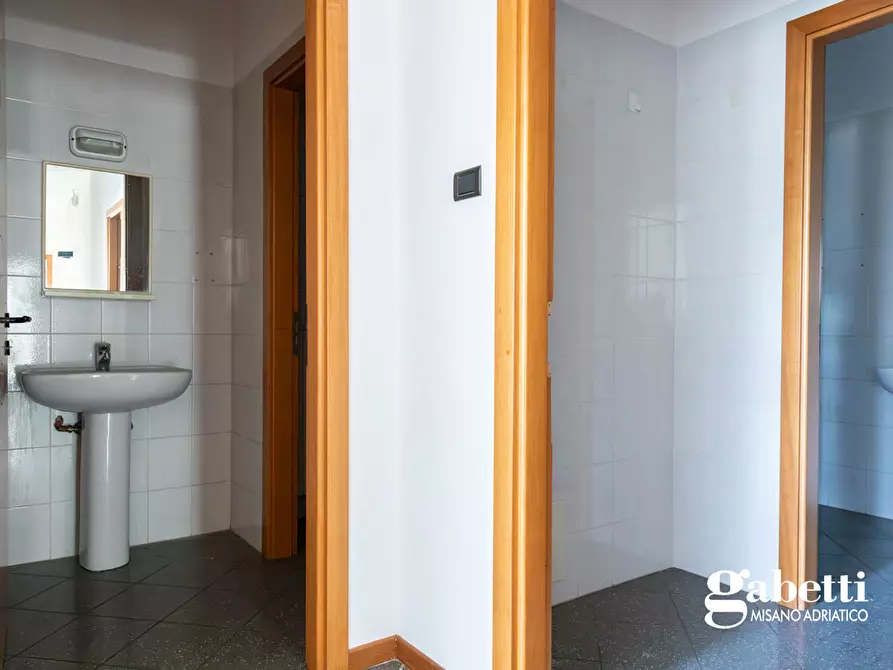 Immagine 42 di Capannone industriale in vendita  in Via Pennabilli, 6 a Riccione