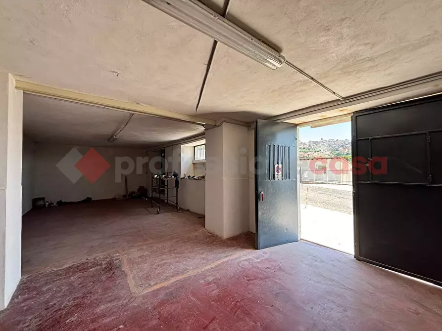 Immagine 10 di Negozio in affitto  in Via Madonna delle Grazie, snc a Anagni