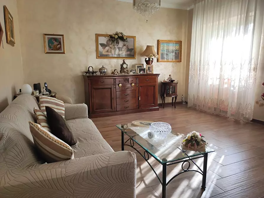 Immagine 2 di Appartamento in vendita  in Via GIULIO CESARE a San Severo