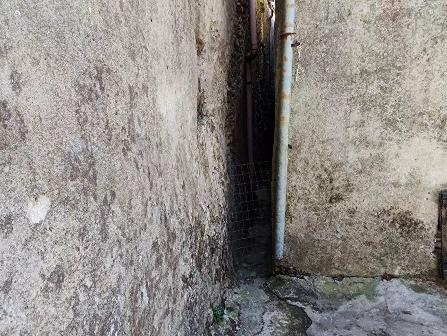 Immagine 30 di Appartamento in vendita  in Via FONTANA, 54/56 a Girifalco