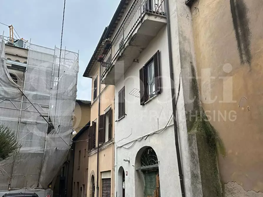 Immagine 10 di Appartamento in vendita  in Vicolo VECCHIARELLI, SNC a Rieti
