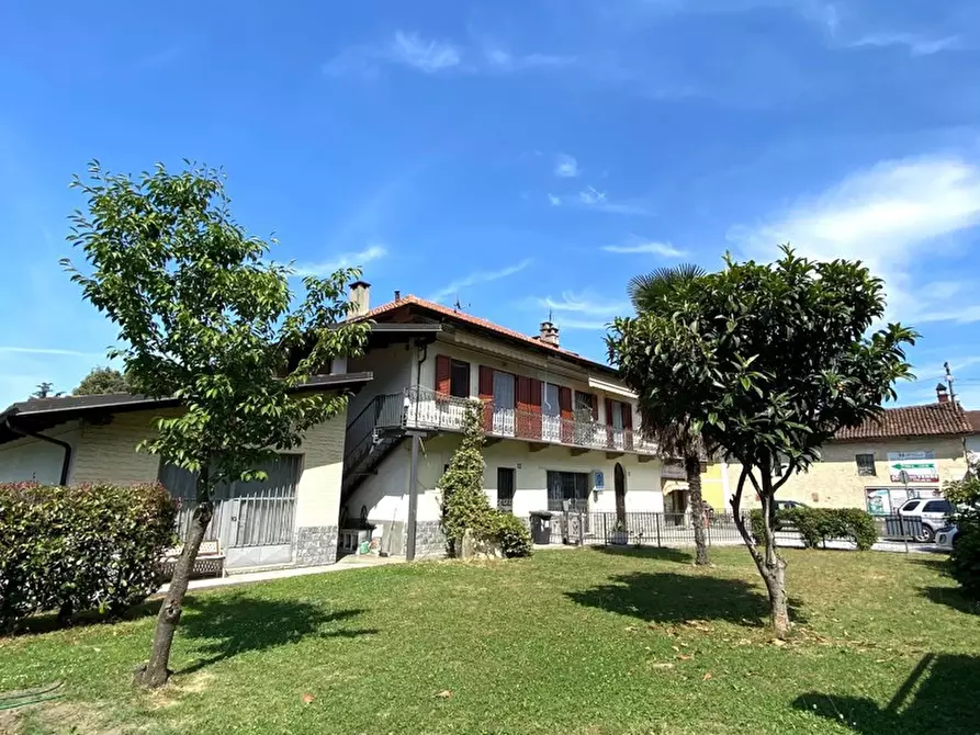 Immagine 2 di Palazzo in vendita  in Via Pinerolo Susa, 94 a Sangano