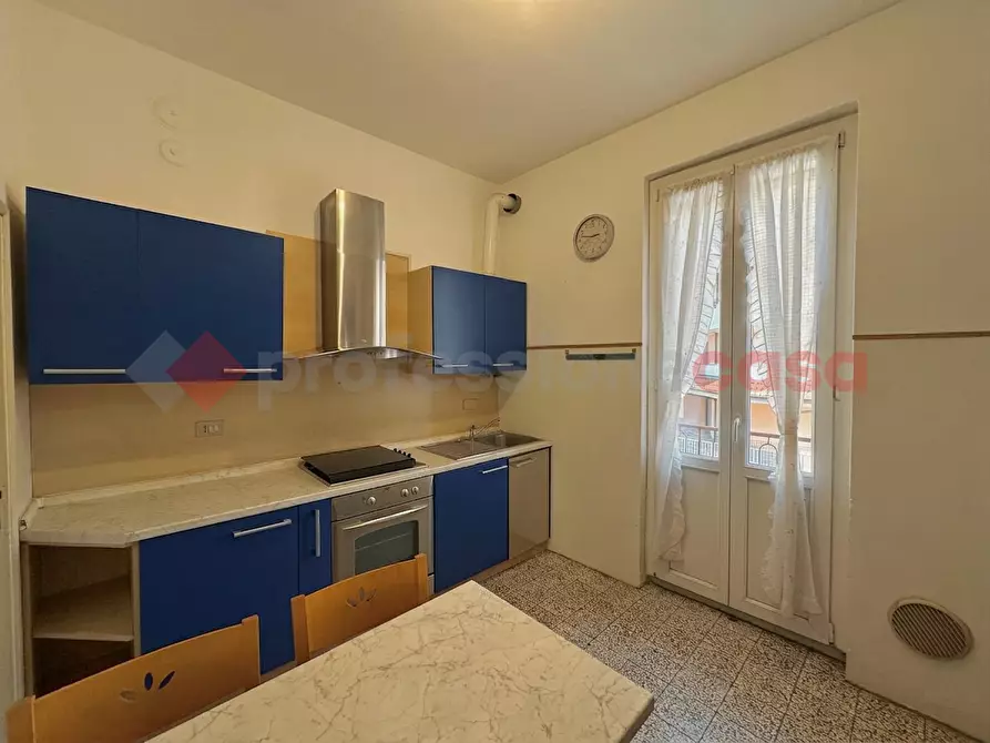 Immagine 8 di Appartamento in vendita  in Via Ugo La Malfa a Opera