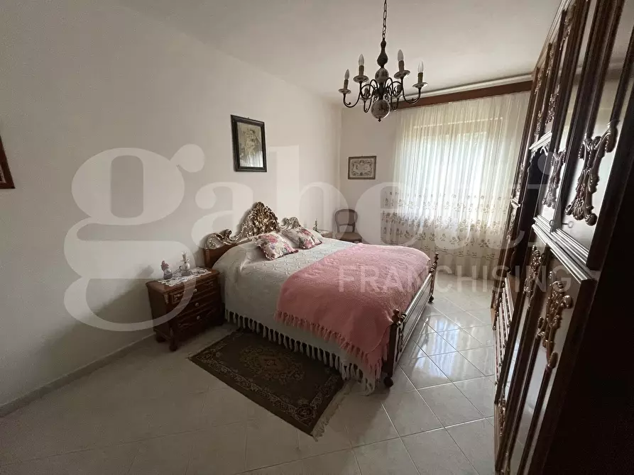 Immagine 34 di Casa bifamiliare in vendita  in Via XXIV MAGGIO, 00 a Bassano Romano