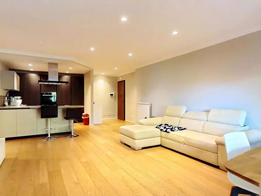Immagine 4 di Appartamento in vendita  in Via CARLO SIVERIO, 47 a Roma