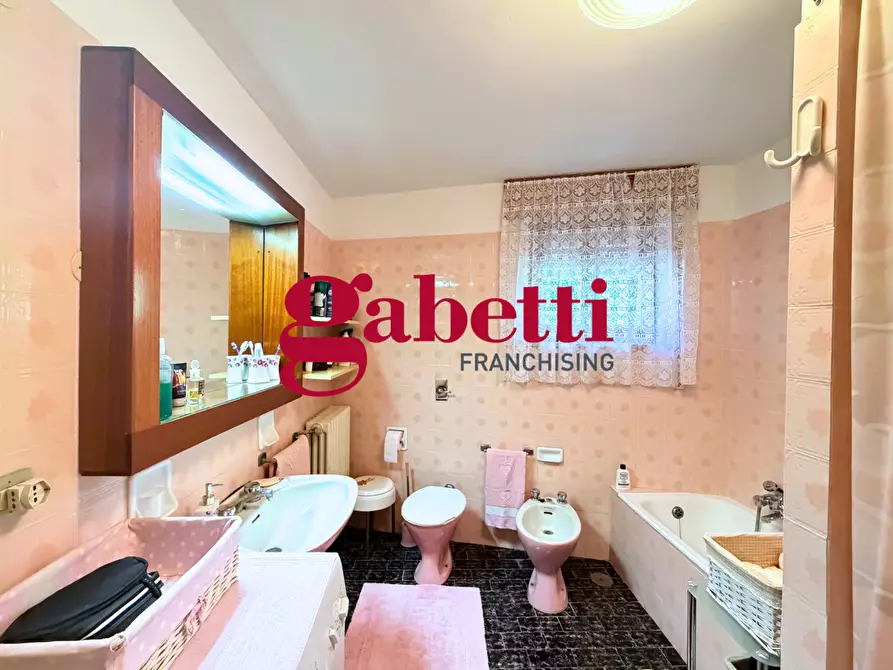 Immagine 26 di Appartamento in vendita  in Via Serra di Sotto a Pennabilli