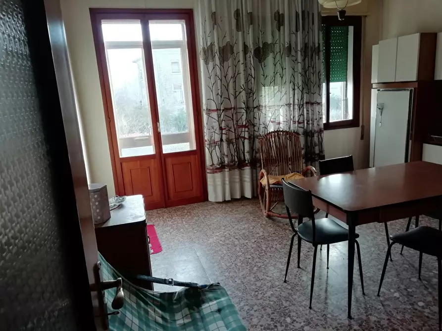Immagine 4 di Appartamento in vendita  in Via CAVARZERE Via Piave, 00 a Cavarzere