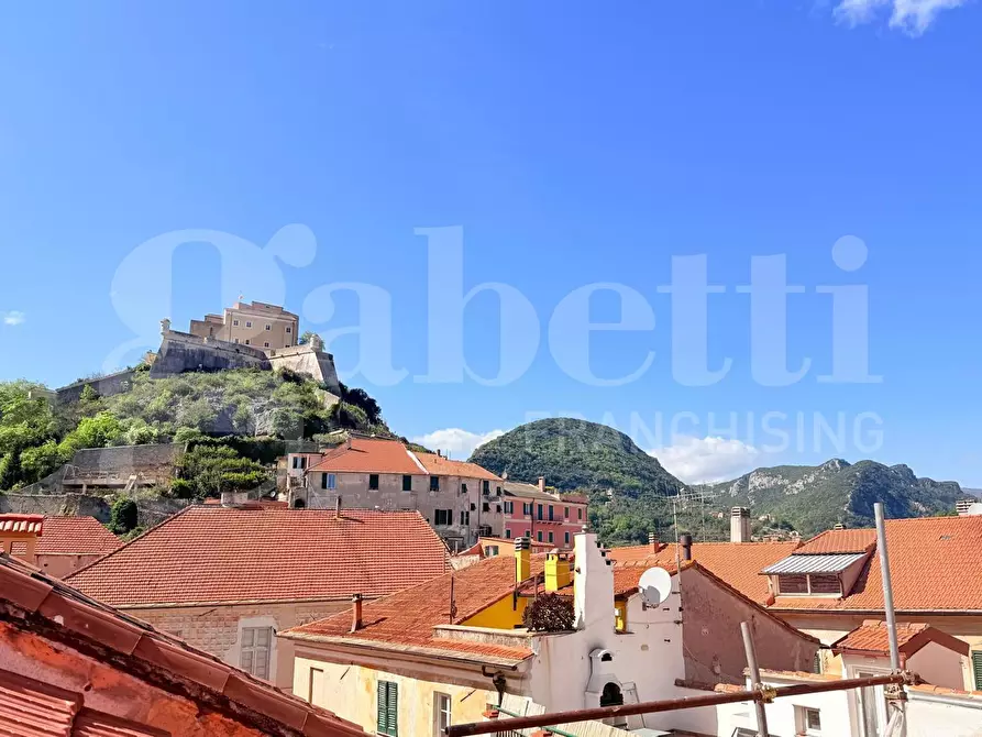 Immagine 10 di Attico in vendita  in Via Nicotera a Finale Ligure