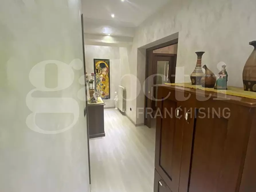 Immagine 11 di Appartamento in vendita  in Via F. Montesanti, 55 a Lamezia Terme