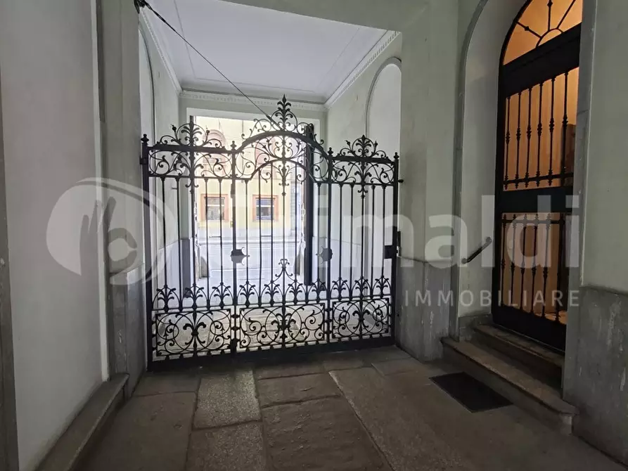 Immagine 35 di Appartamento in affitto  in Via Farini, 6 a Milano