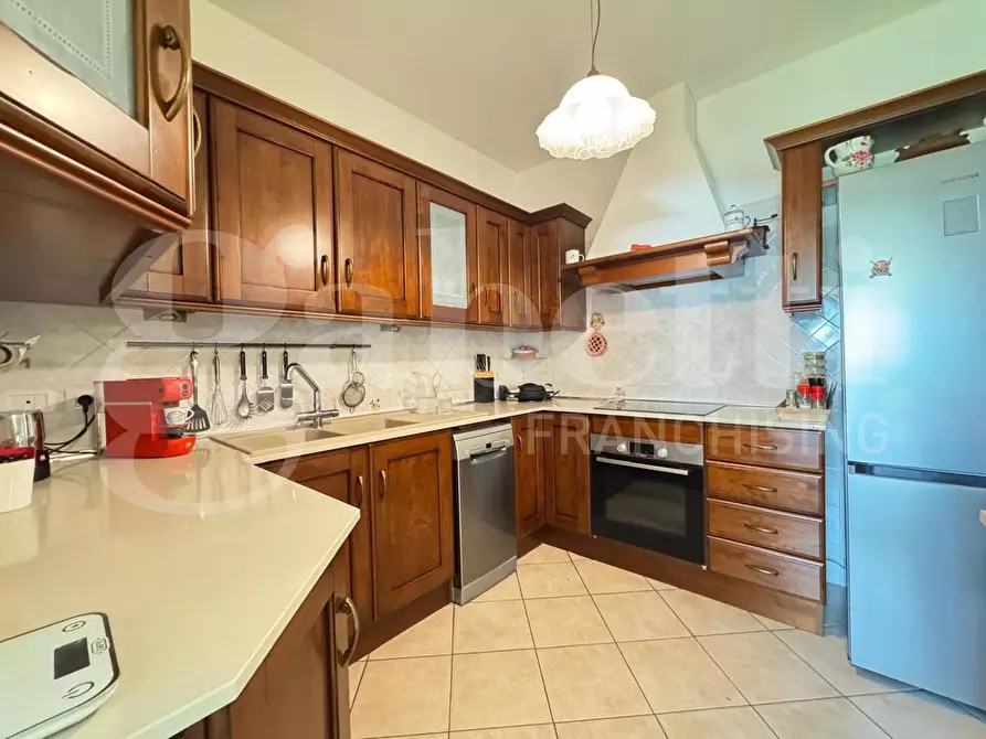 Immagine 12 di Villa in vendita  in Via poggibonsi, 5d a Pomezia