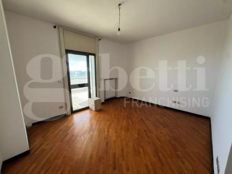 Immagine 12 di Appartamento in vendita  in Via Cesare Diomede Fresa a Bari