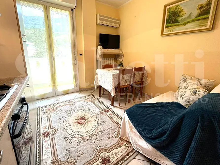 Immagine 7 di Appartamento in vendita  in Via Antica Romana a Andora