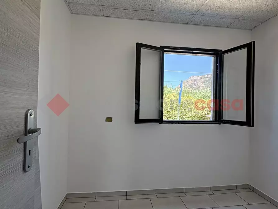 Immagine 19 di Casa indipendente in vendita  in Strada LUNGOCANALE, 1 a Terracina