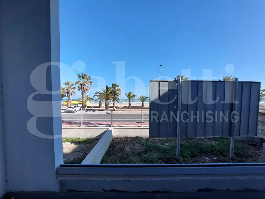 Immagine 10 di Appartamento in vendita  in Via Lungomare Sirena, 618 a Tortoreto