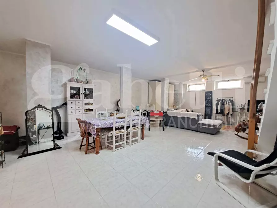 Immagine 29 di Casa bifamiliare in vendita  in Via adda, 21 a Ardea