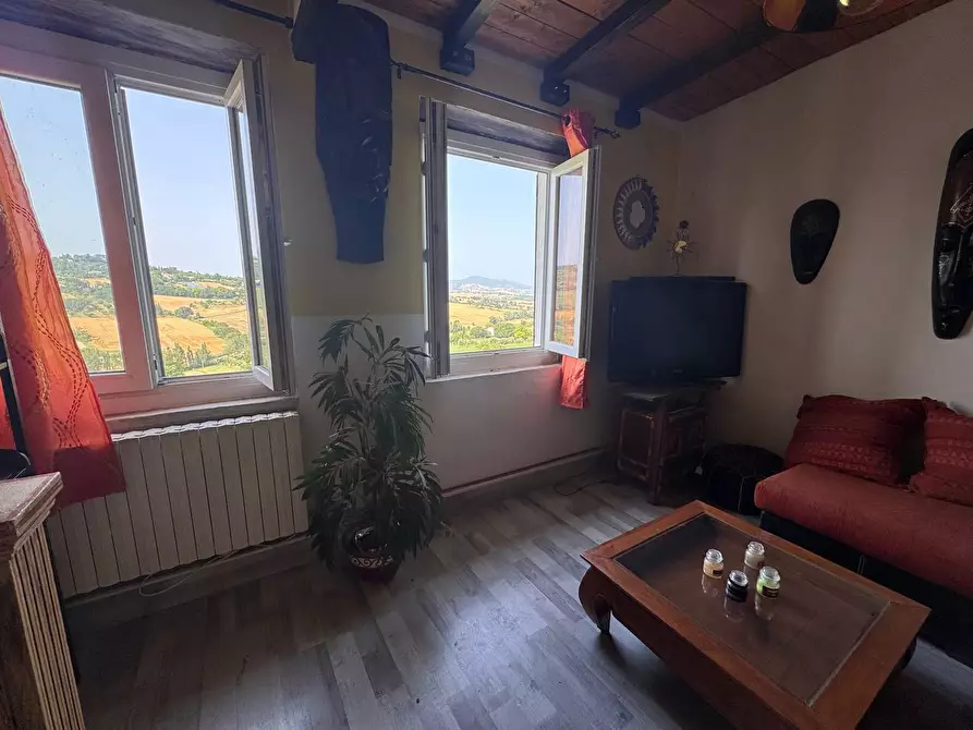 Immagine 3 di Rustico / casale in vendita  in Via castagna, 14 a Osimo
