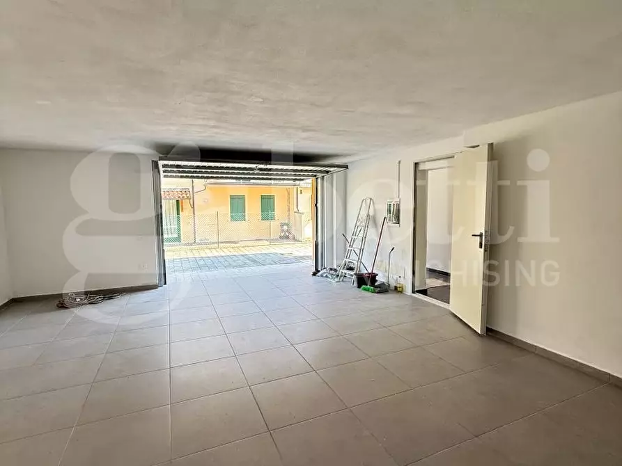 Immagine 4 di Casa bifamiliare in vendita  in Strada Perin, 10 a Vicenza