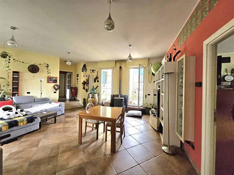 Immagine 9 di Villa in vendita  in Via SFORZA, 1 a Montignoso