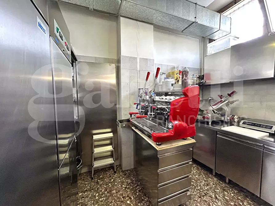 Immagine 12 di Bar / Ristorante in vendita  in Via Elio Vittorini, 45/47 a Roma