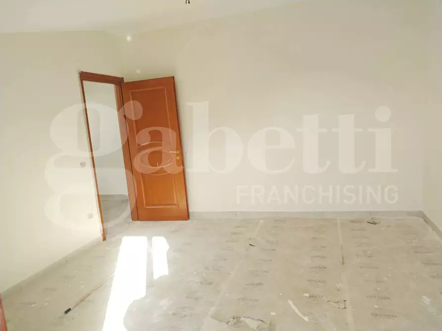 Immagine 13 di Attico in vendita  in Via Borsellino a Succivo